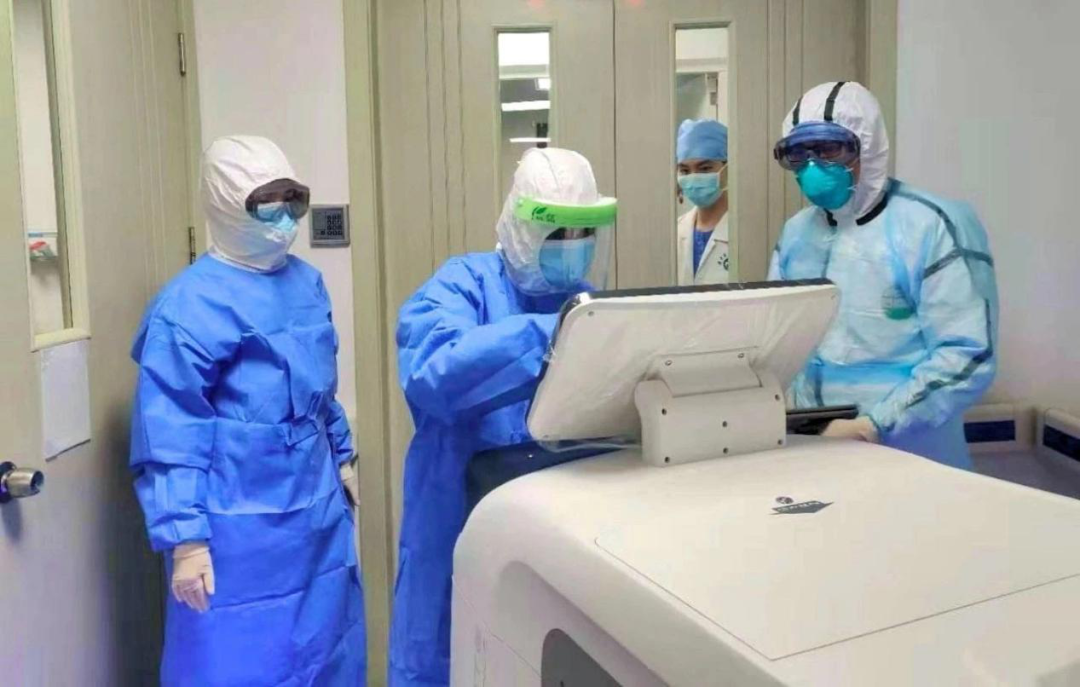 配送機(jī)器人 配送機(jī)器人