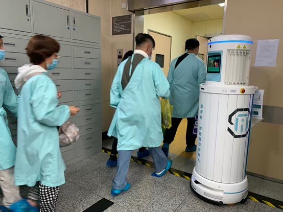消毒機(jī)器人 消毒機(jī)器人