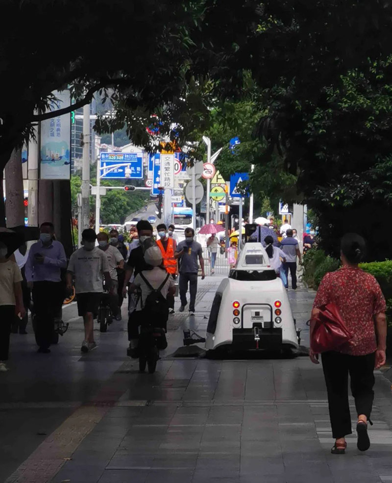 自動(dòng)清掃車