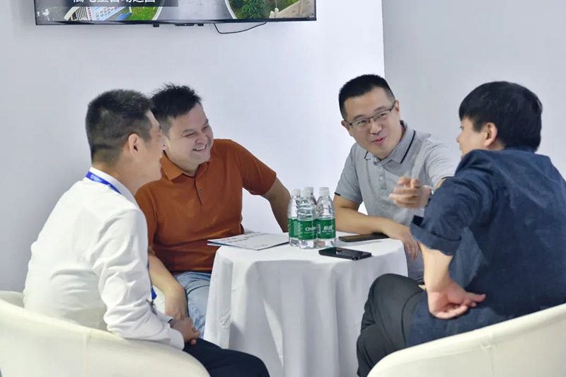 物流機(jī)器人