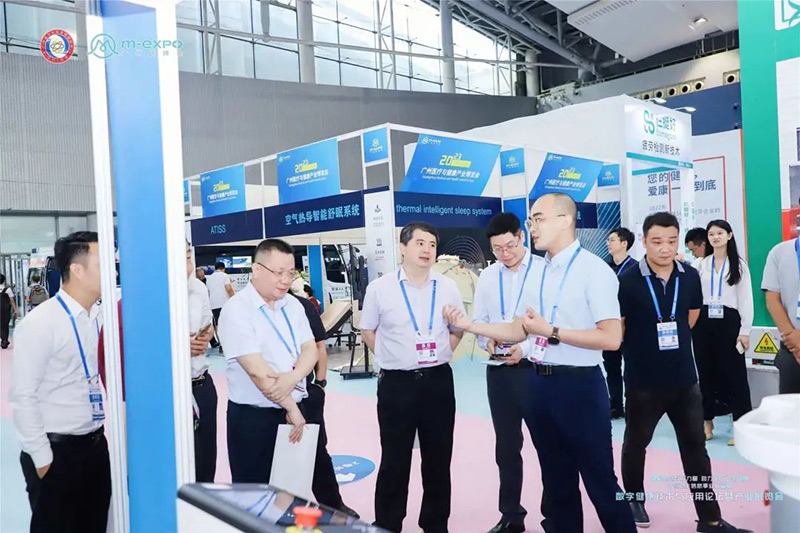 醫(yī)院物流機器人 醫(yī)院物流機器人